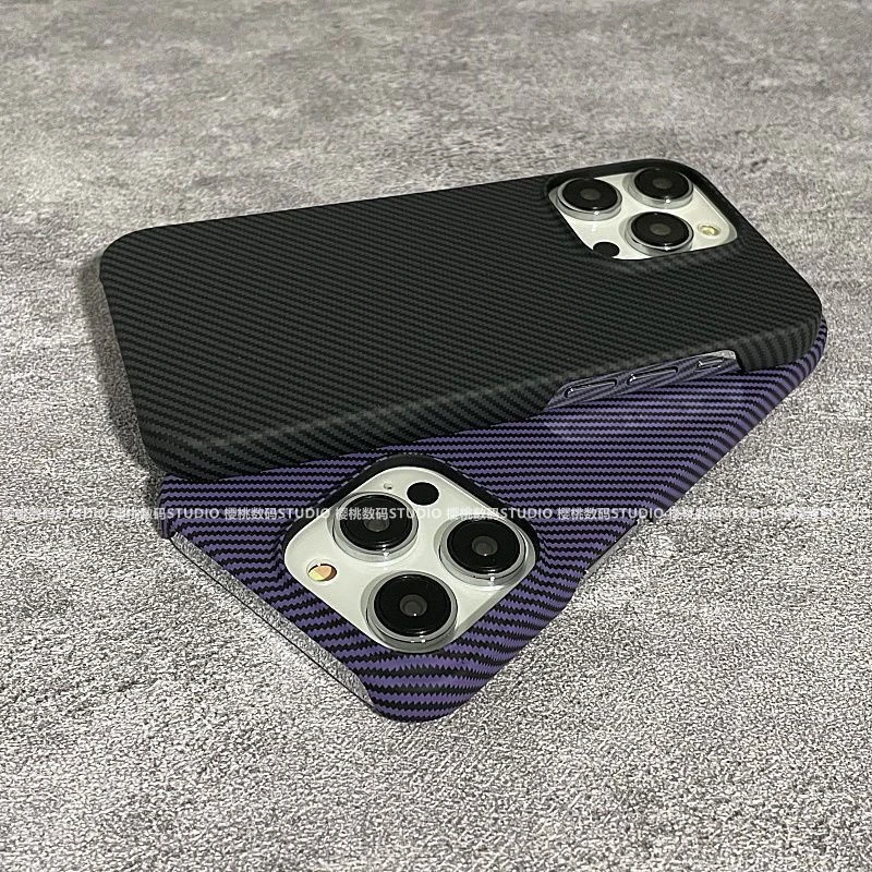 高档商务碳纤维纹理凯夫拉iPhone14promax手机壳适用苹果15超薄16