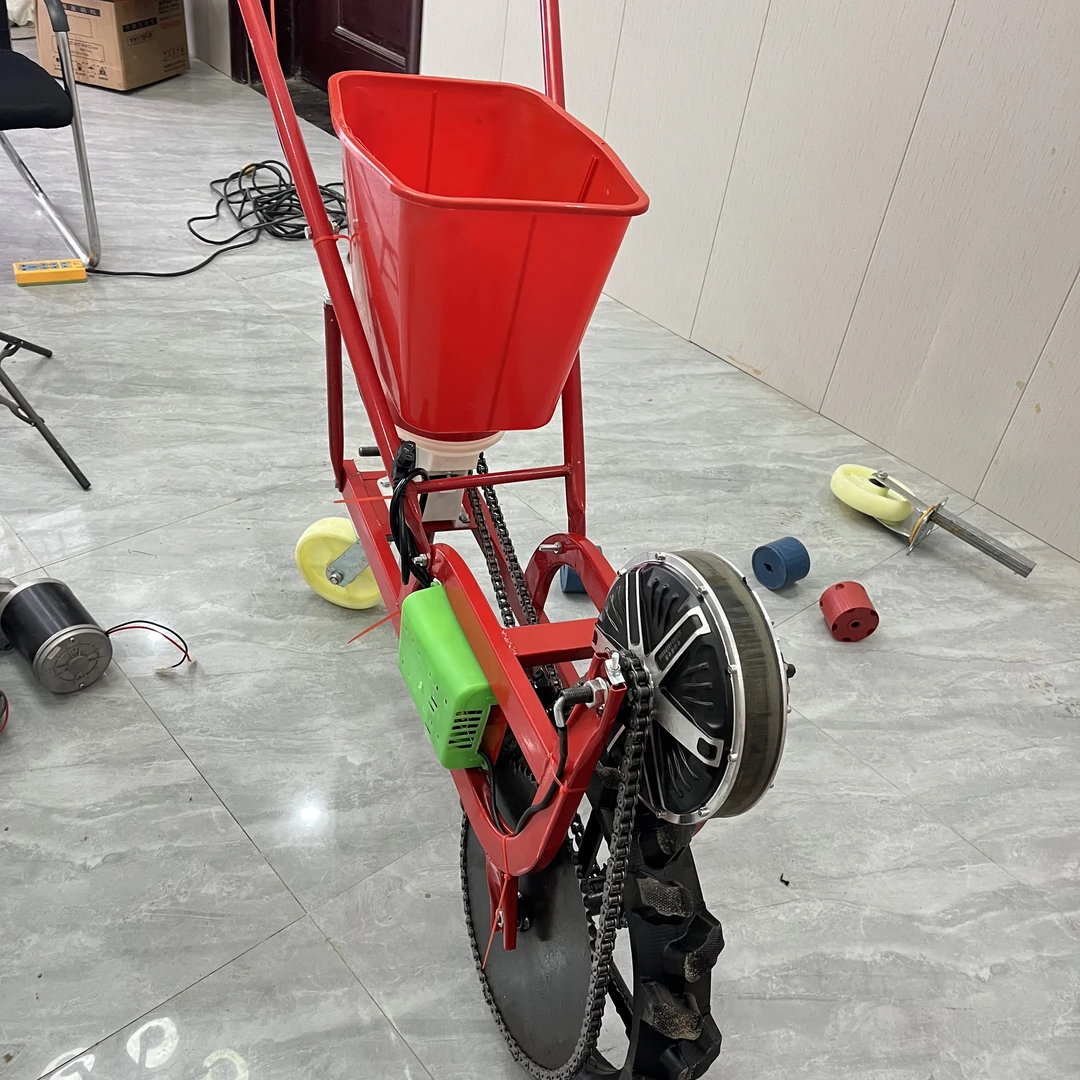 电动除草施肥播种一体机。农用