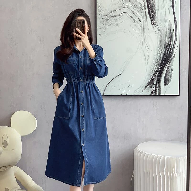 牛仔连衣裙女2024春秋新款法式休闲复古气质收腰别致字衬衫裙子