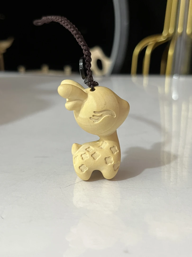 黄杨木小鹿挂件钥匙扣木雕工艺品3公分