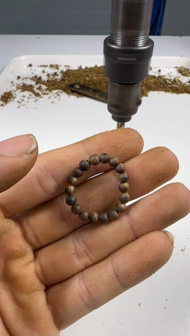 【闪购商品】沉香手串乌身单圈0.4规格戒指