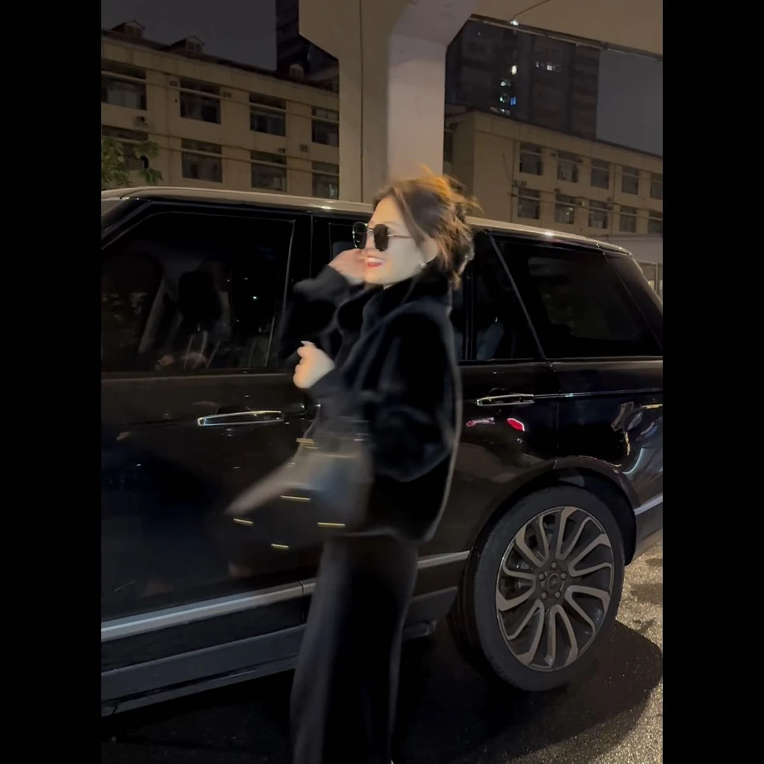 【姜千万】气质显瘦环保皮毛一体外套