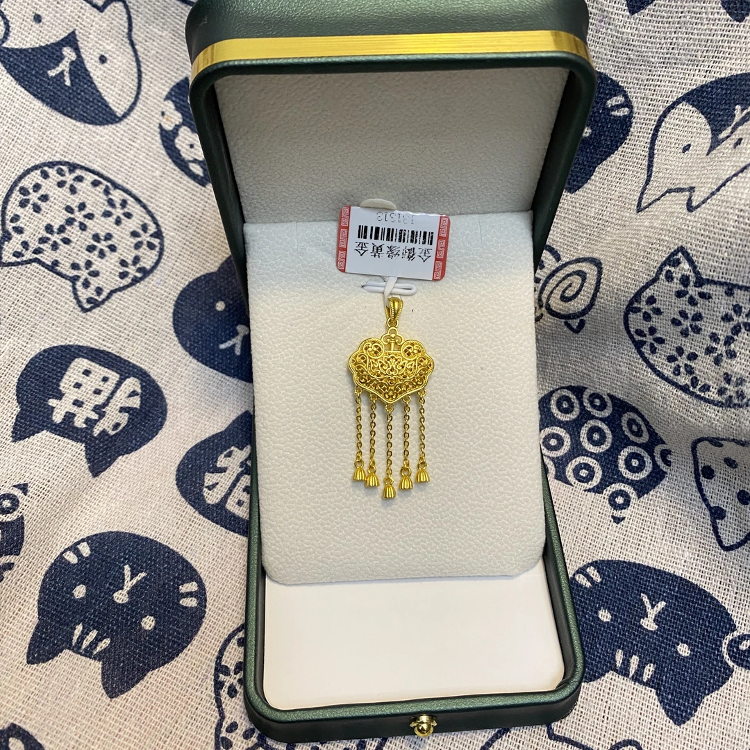 金御缘0工费足金999.9璎珞锁吊坠
