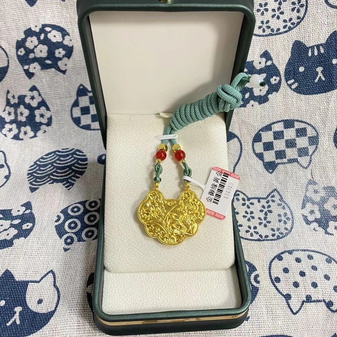 金御缘0工费古法足金999.9喜上眉梢锁片吊坠精致古风