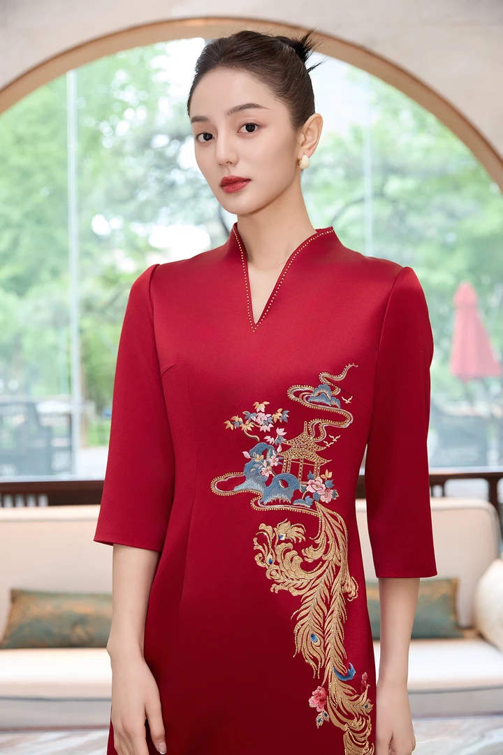 朱紫褕17922酒红色六礼慕天姿中式高贵宴会中袖时尚气质中国风