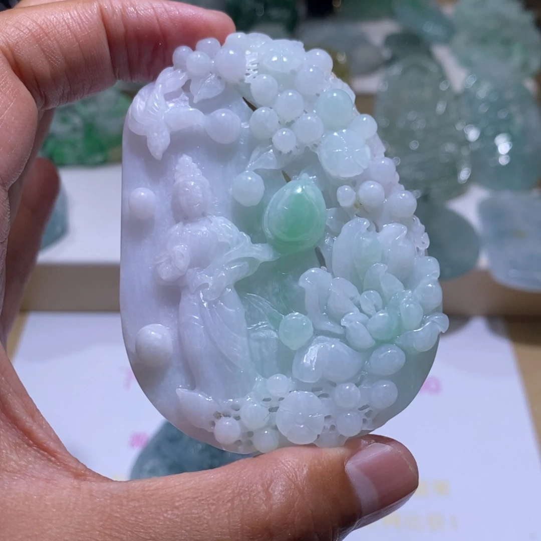 【闪购商品】翡翠颈饰未镶嵌观音