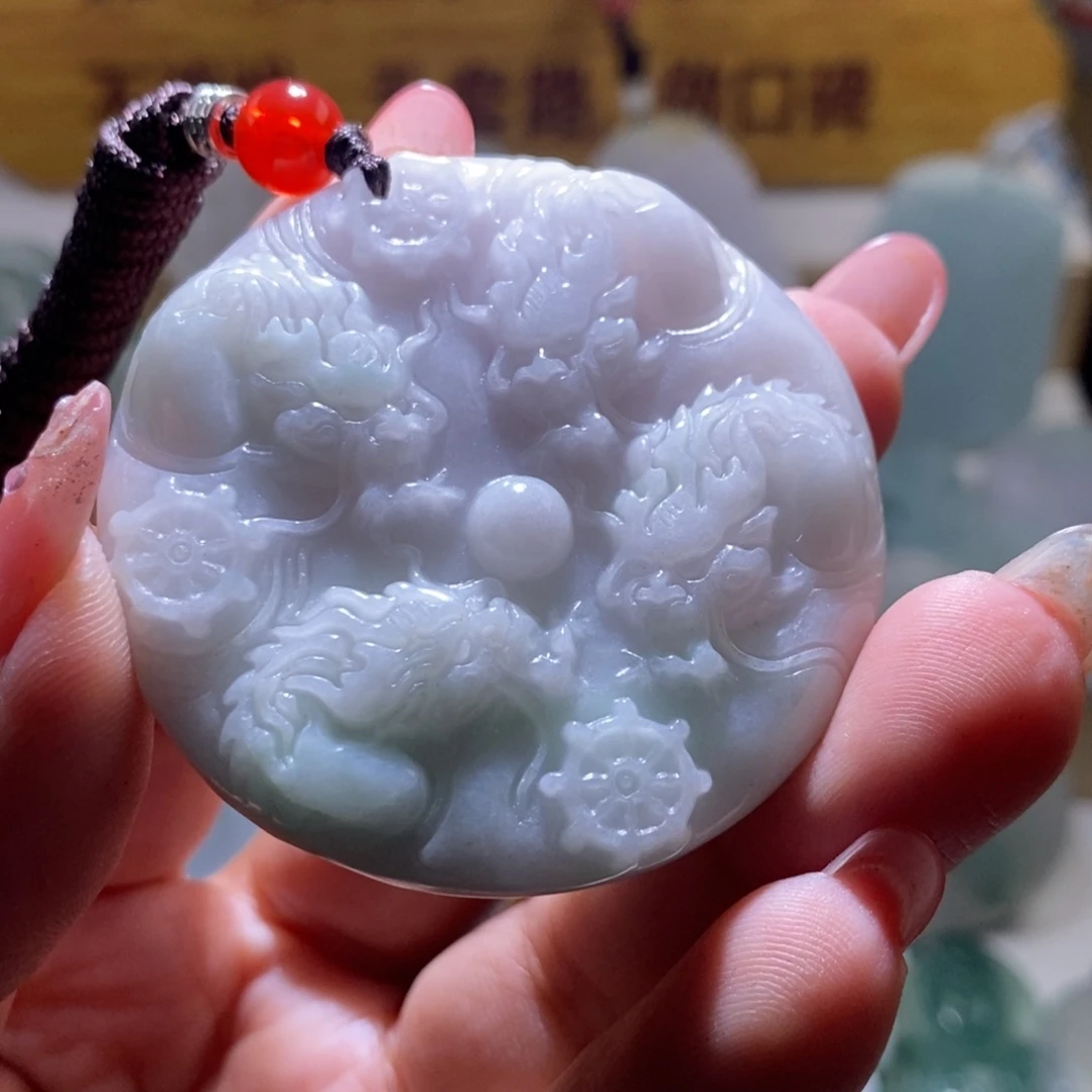 【闪购商品】翡翠颈饰未镶嵌龙牌
