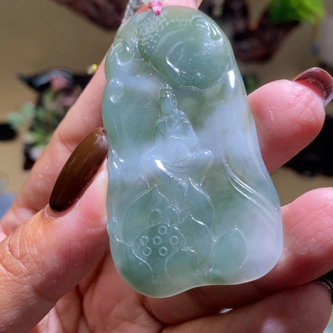 【闪购商品】翡翠颈饰未镶嵌观音