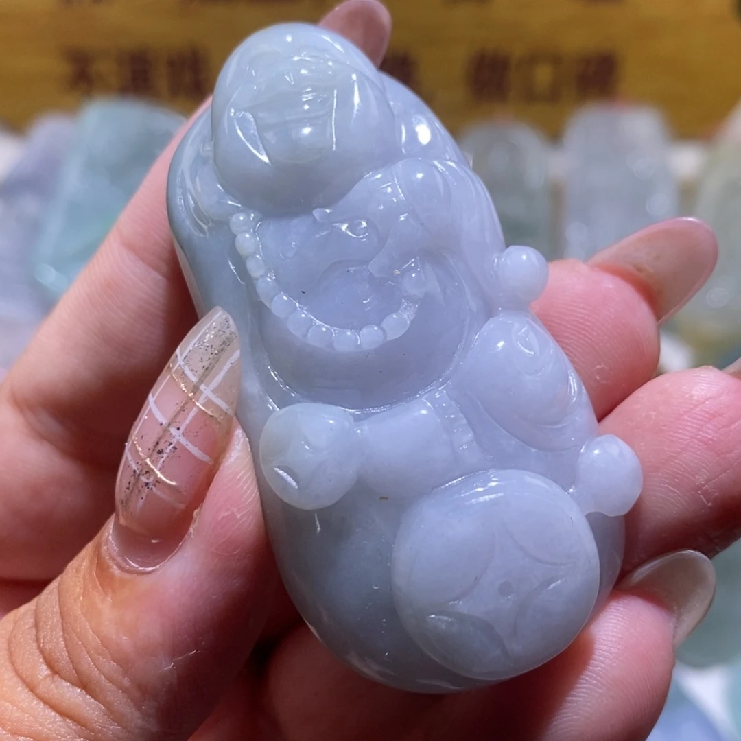 【闪购商品】翡翠颈饰未镶嵌佛