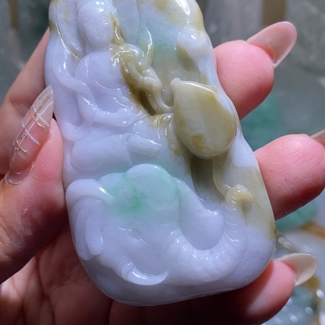 【闪购商品】翡翠颈饰未镶嵌普贤