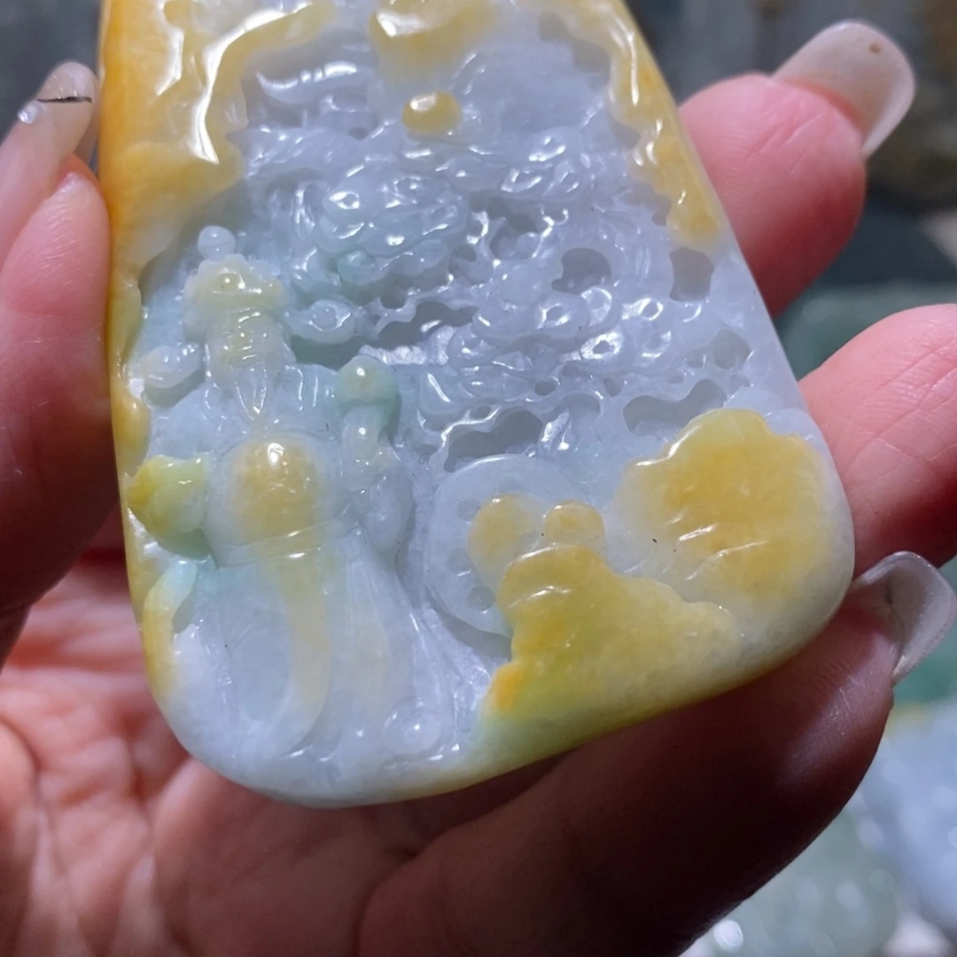 【闪购商品】翡翠颈饰未镶嵌财神