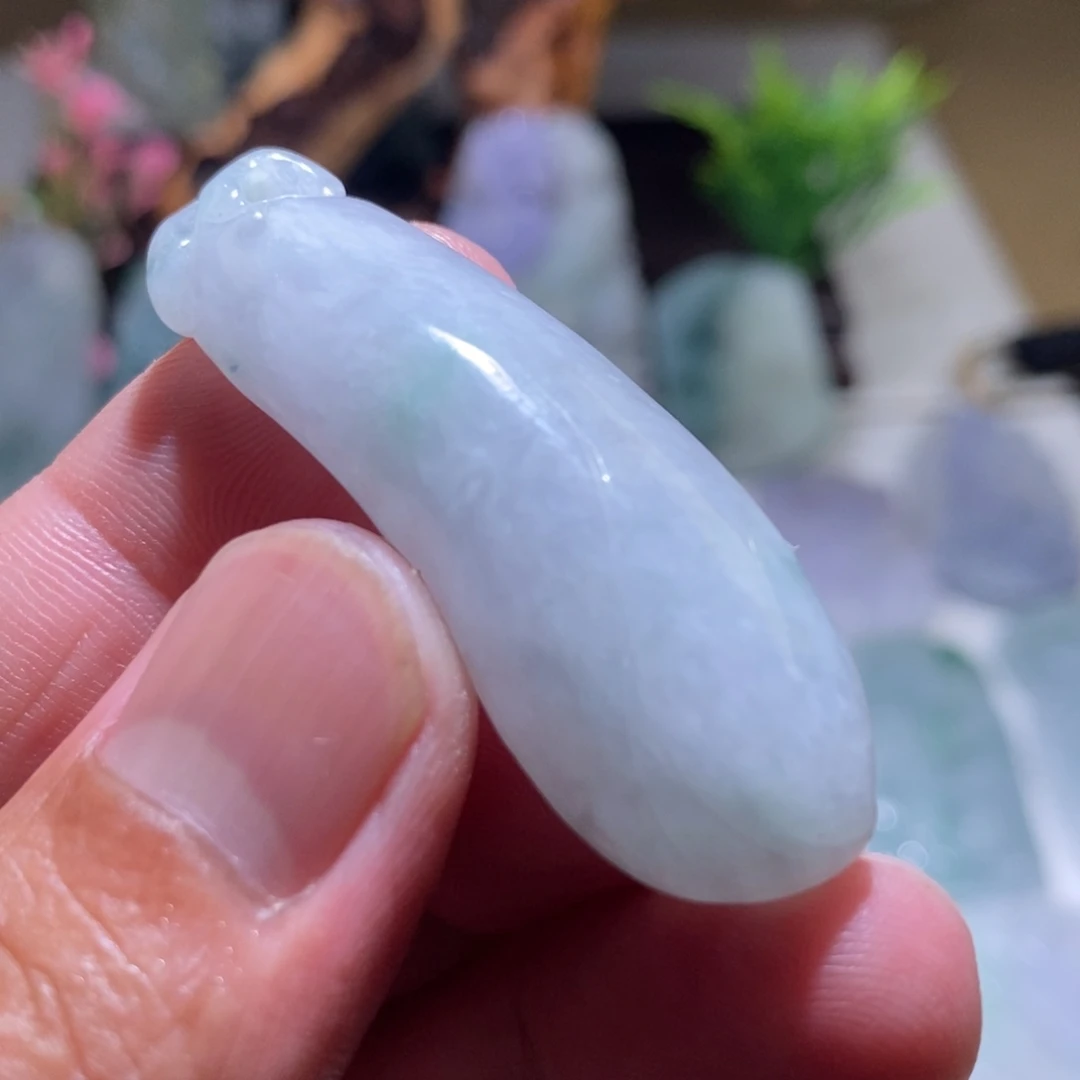 【闪购商品】翡翠颈饰未镶嵌1111111111