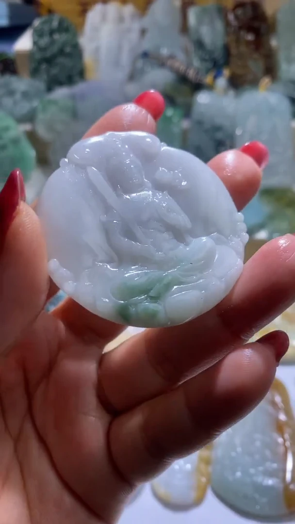 【闪购商品】翡翠颈饰未镶嵌虚空
