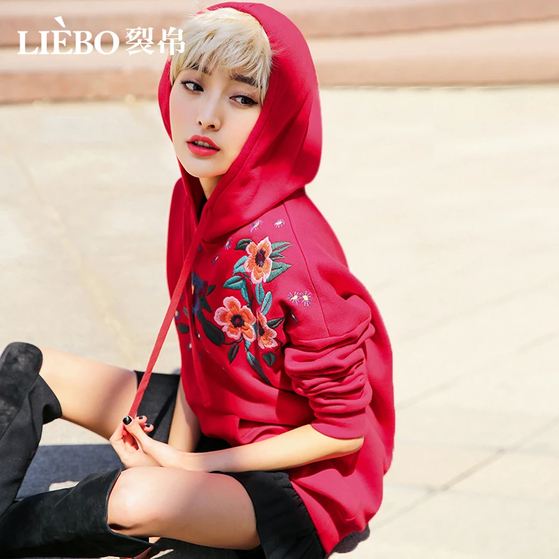 裂帛复古民族风刺绣红色小个子宽松热力感连帽卫衣女51AN0030