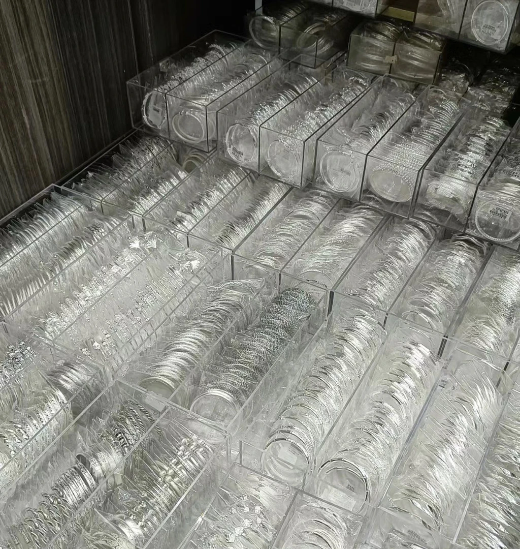 足银戒指  孤品 通用  拍对应价格