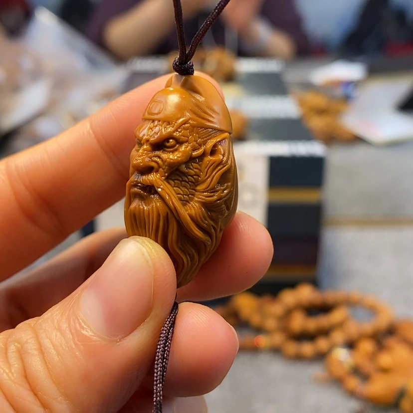 【闪购商品】橄榄核吊坠