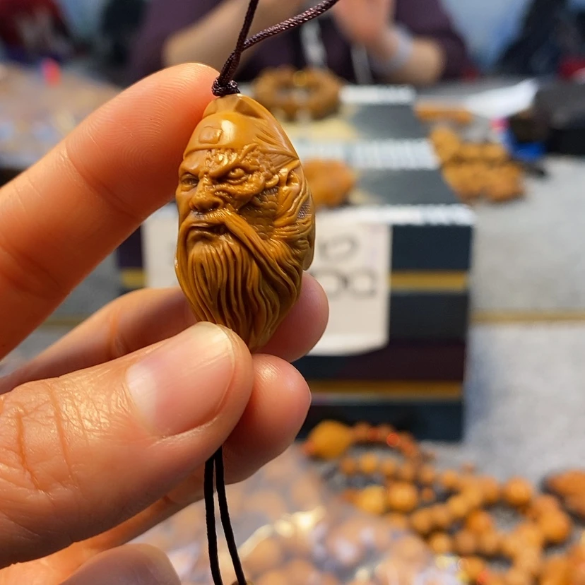 【闪购商品】橄榄核吊坠