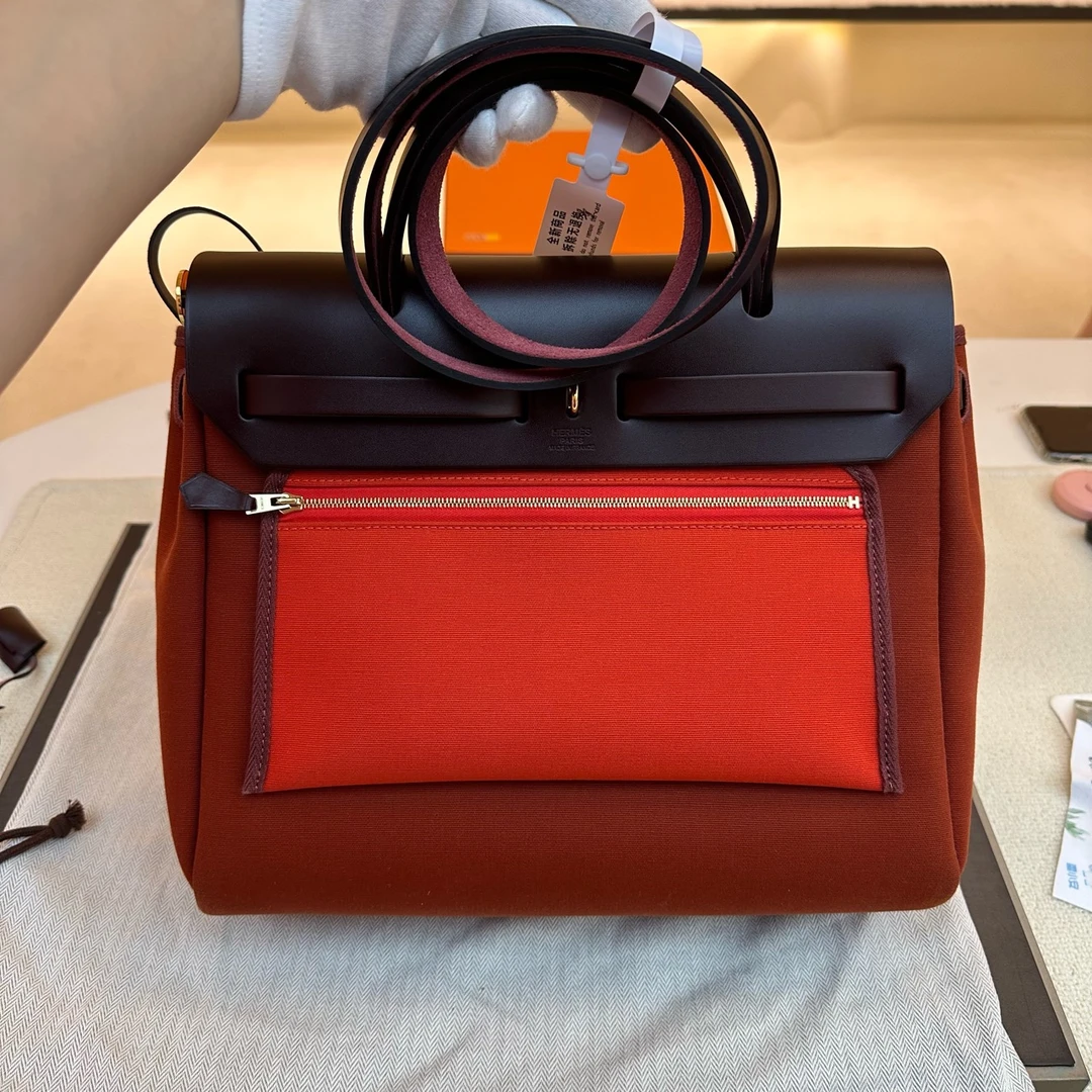 95新 Hermes/爱马仕 Herbag31枫叶棕番茄色拼乌木色Z刻单肩包袋