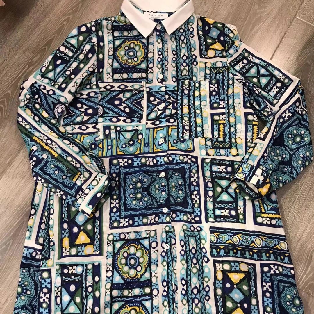 密织棉色织花长款衬衫