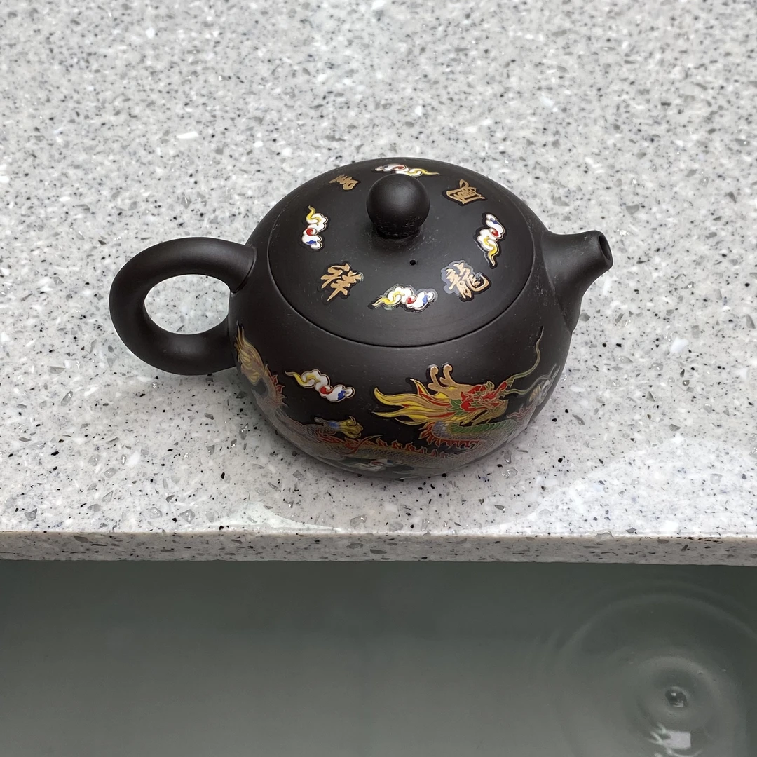 【闪拍】原矿手工紫泥变色龙凤西施凤鸣壶