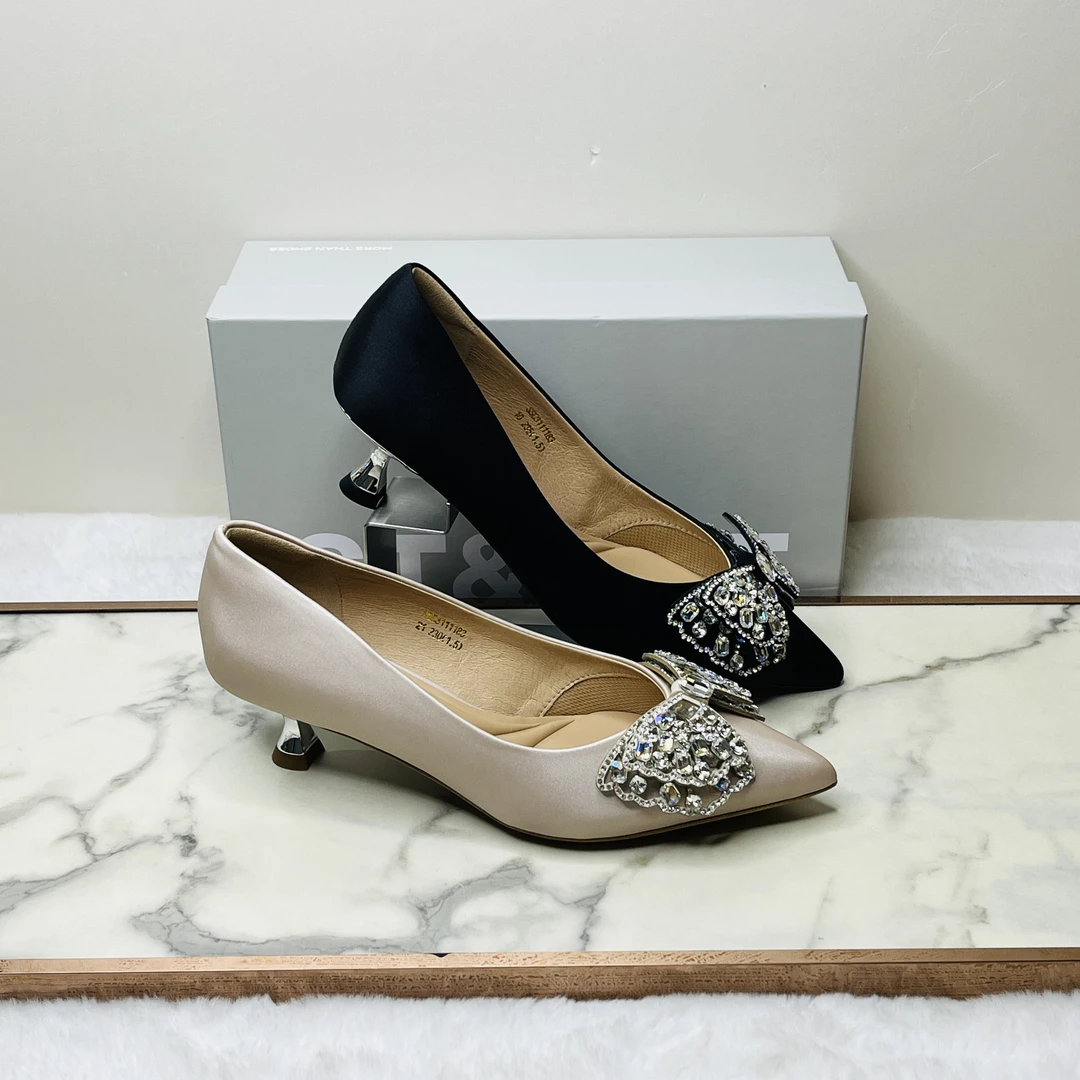 星期六浅口单鞋2024秋新款甜美蝴蝶结百搭中跟通勤女鞋SSC3111183