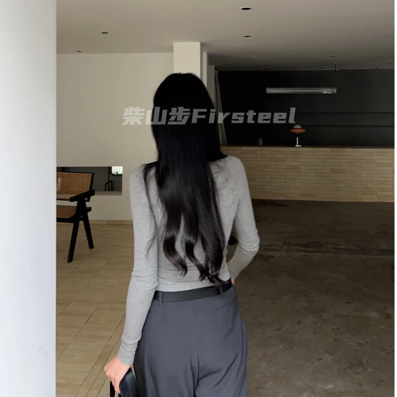 「柴山步Firsteel」精梳棉修身气质V领御姐弹力收腰秋冬打底