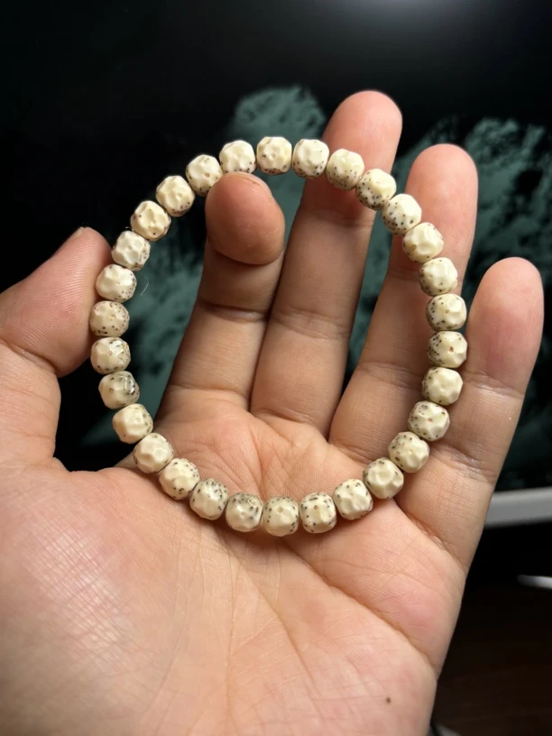 金标7.7奶白玉化万象一代星月菩提手串FS7.7TD1030818