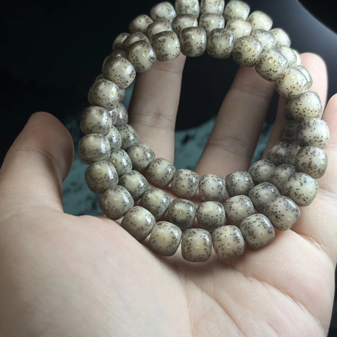 福利10细星双留白奶奶灰全透冰糖星月菩提手串FL10-2