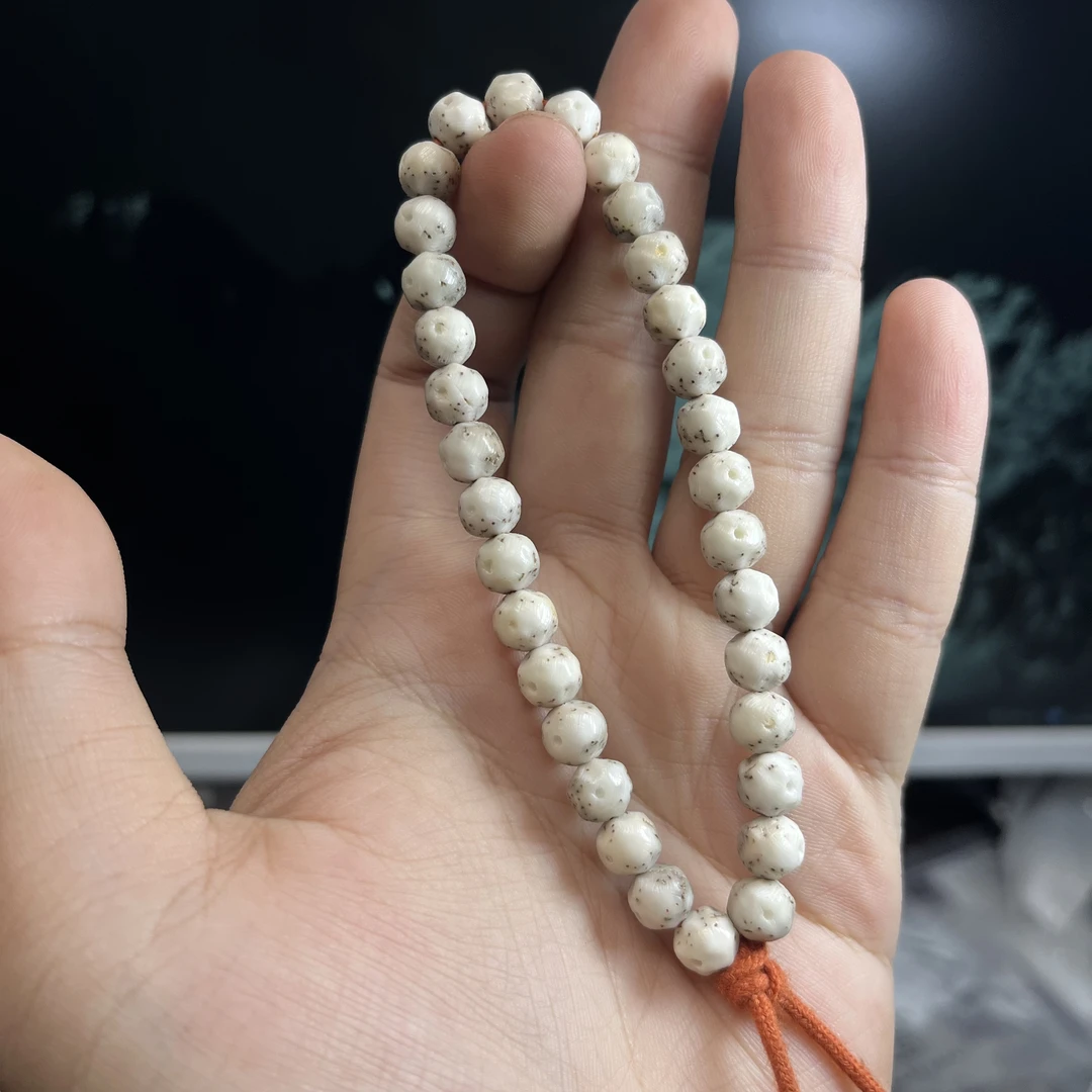 精品7.5白底玉化大留白针尖星小胖墩星月菩提手串S7.5PD-2