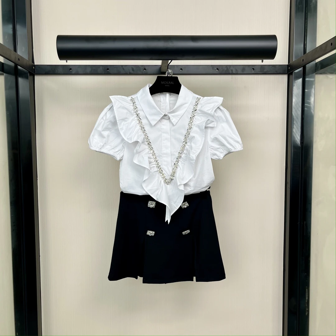2024夏季新款项链配饰泡泡袖上衣设计感镶钻开叉短裤时尚套装426