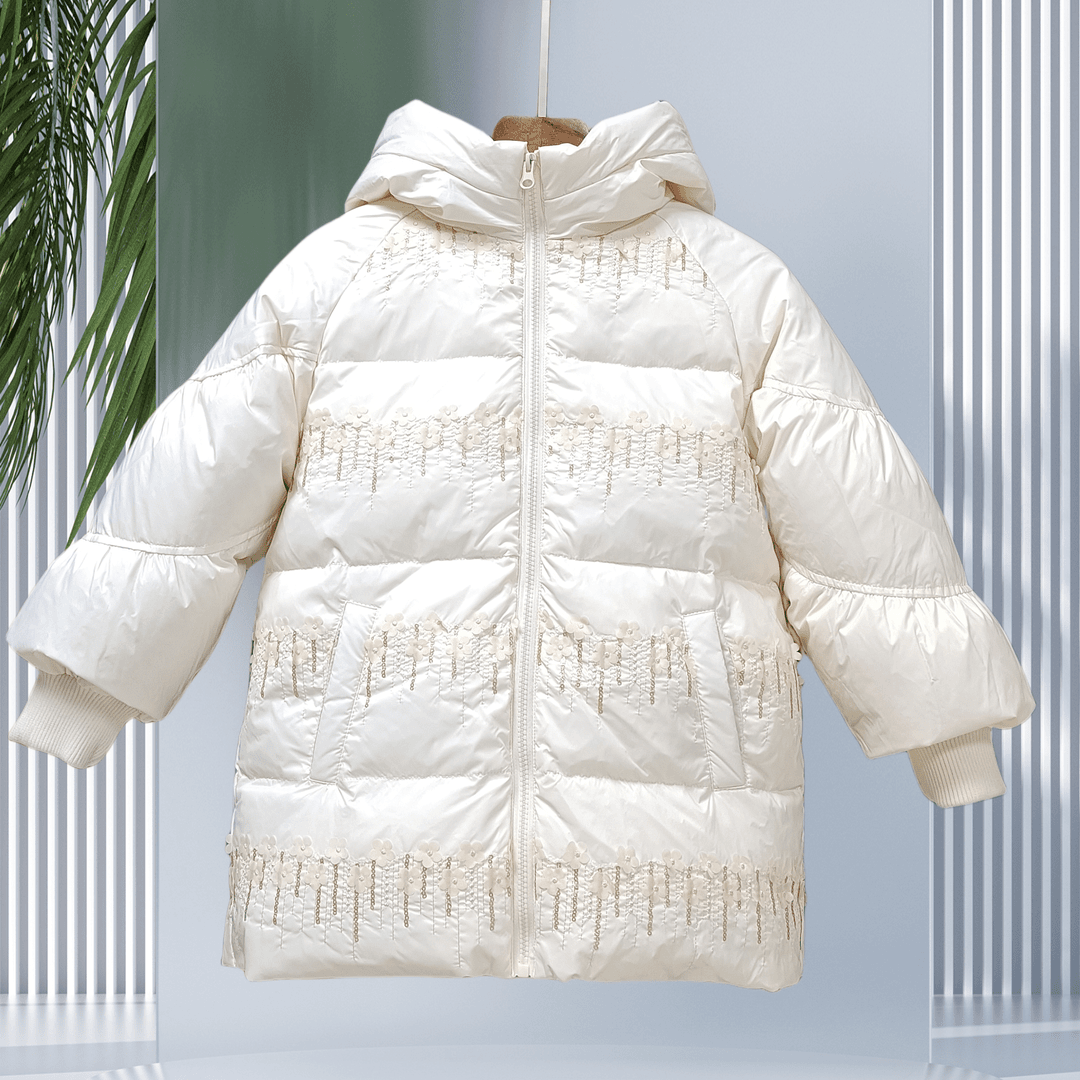 线下1399，迪家女童中长款韩版重工刺绣连帽羽绒服冬季加厚免洗