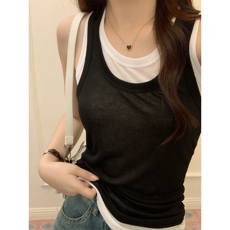 爱雅者夏季黑白撞色拼接假两件宽肩背心吊带女装遮副乳放走光上衣