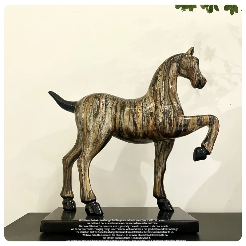 轻奢玻璃钢流彩马雕塑客厅软装摆件出口原创艺术品玄关桌艺术摆件