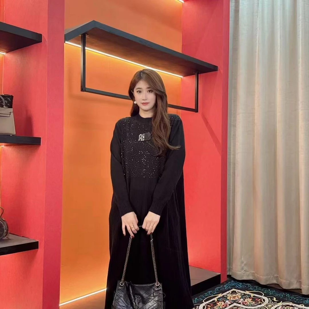 885多金大码气质减龄长款A字裙子秋冬季女装设计感连衣裙女