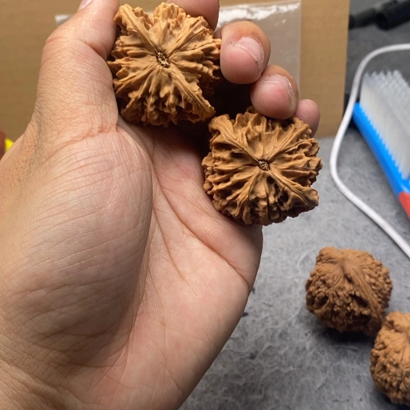 【闪购商品】文玩核桃吊坠用****9