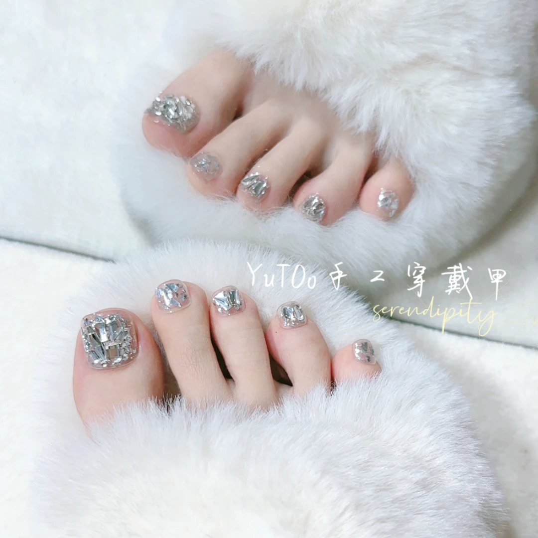 YuToo /【 满眼星辰】 脚甲十二片装  纯手工光疗穿戴甲爆闪银色