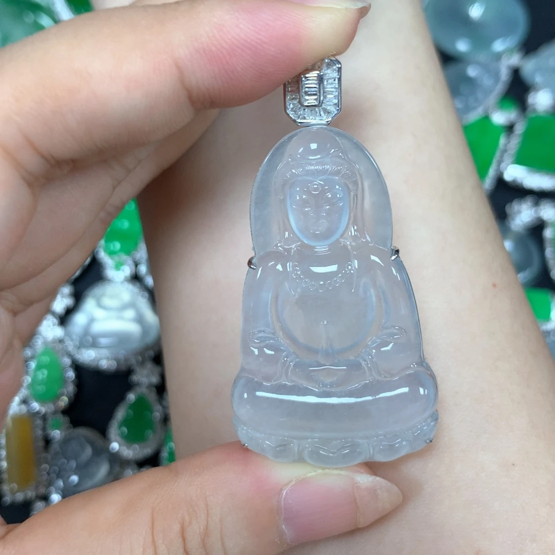 翡翠颈饰18K金镶嵌观音