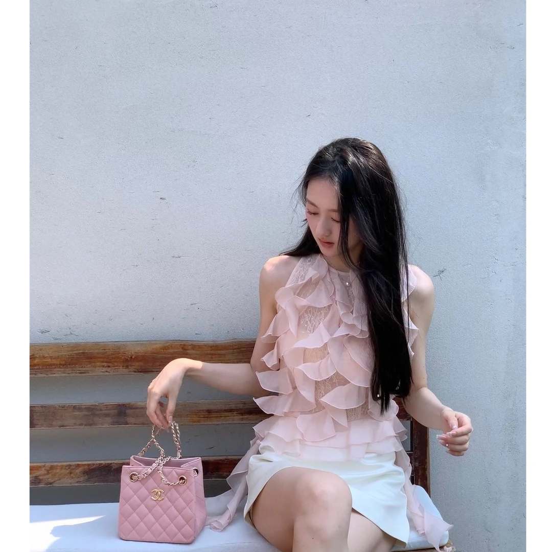 下蛋喵2025无袖透视衬衫女夏纯欲甜美性感荷叶边修身小衫上衣女