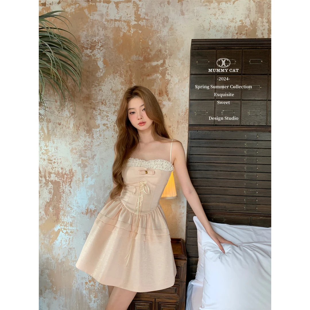 Mummy Cat下蛋喵 日杂千金精致甜美蝴蝶结绑带蕾丝短款吊带连衣裙
