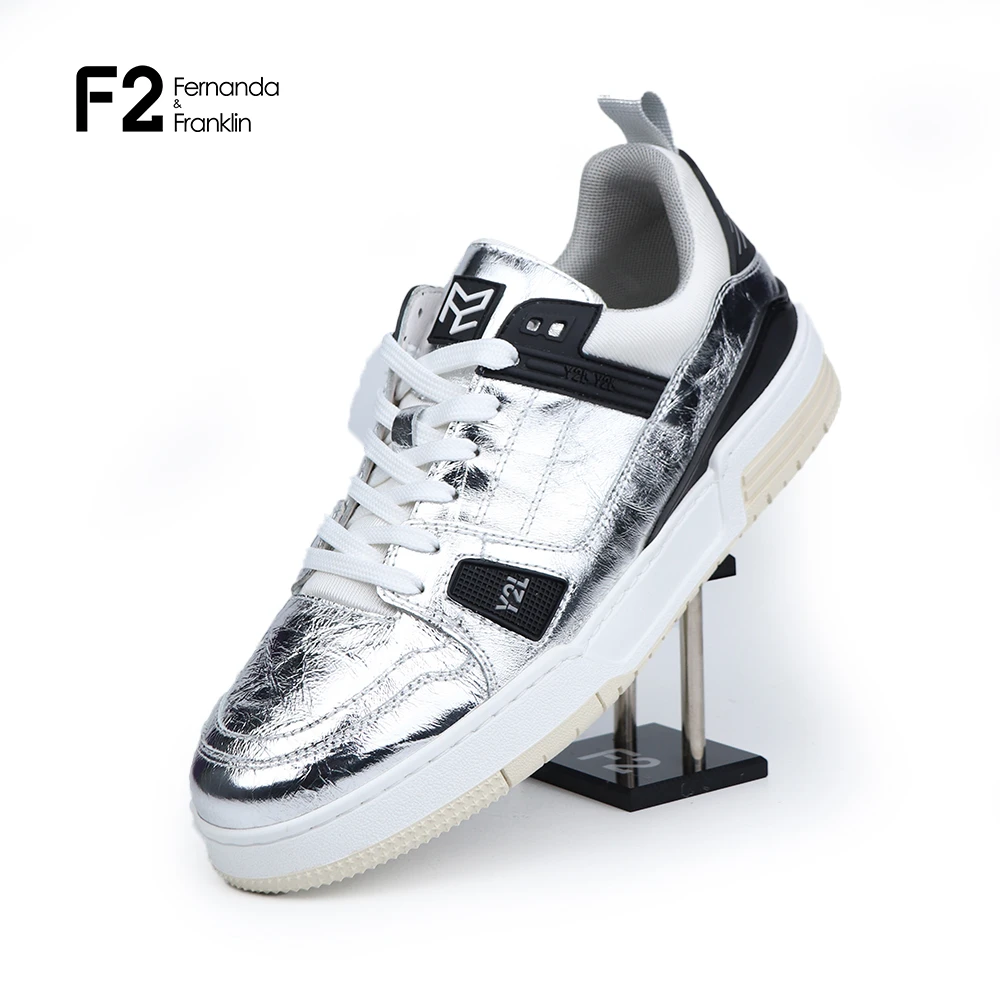 F2潮鞋22年春款低帮银色金属头层牛皮板鞋百搭运动休闲221755
