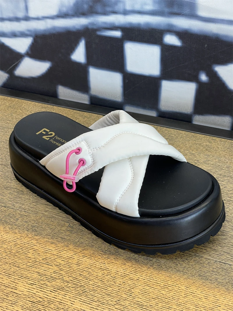 F2潮牌女鞋时尚休闲厚底圆头百搭沙滩鞋