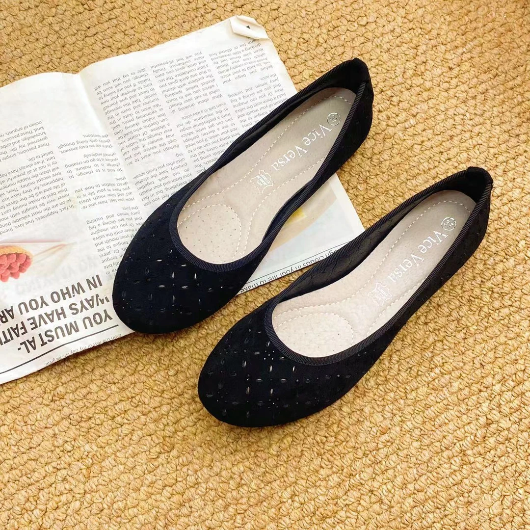 829012新款单鞋女平底浅口春秋款圆头软皮软底百搭平跟女鞋