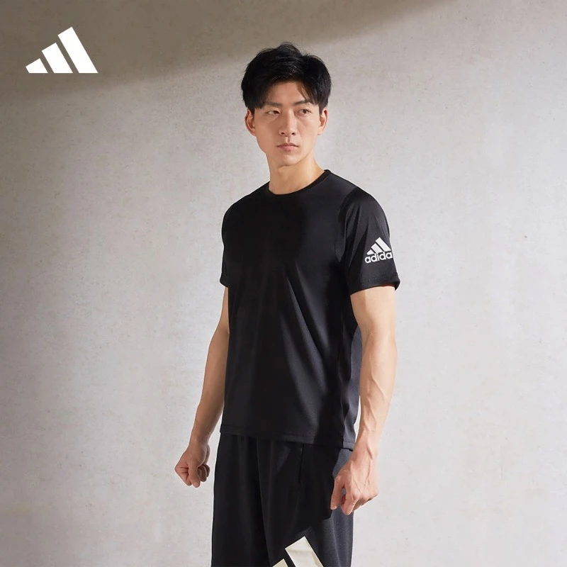 阿迪达斯男款圆领速干运动健身圆领短袖T恤春夏 adidas GU2771