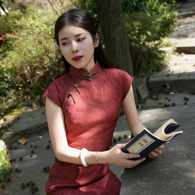 中式礼服开襟古法手工旗袍气质高端2024新款红色胭脂中式立领盘扣