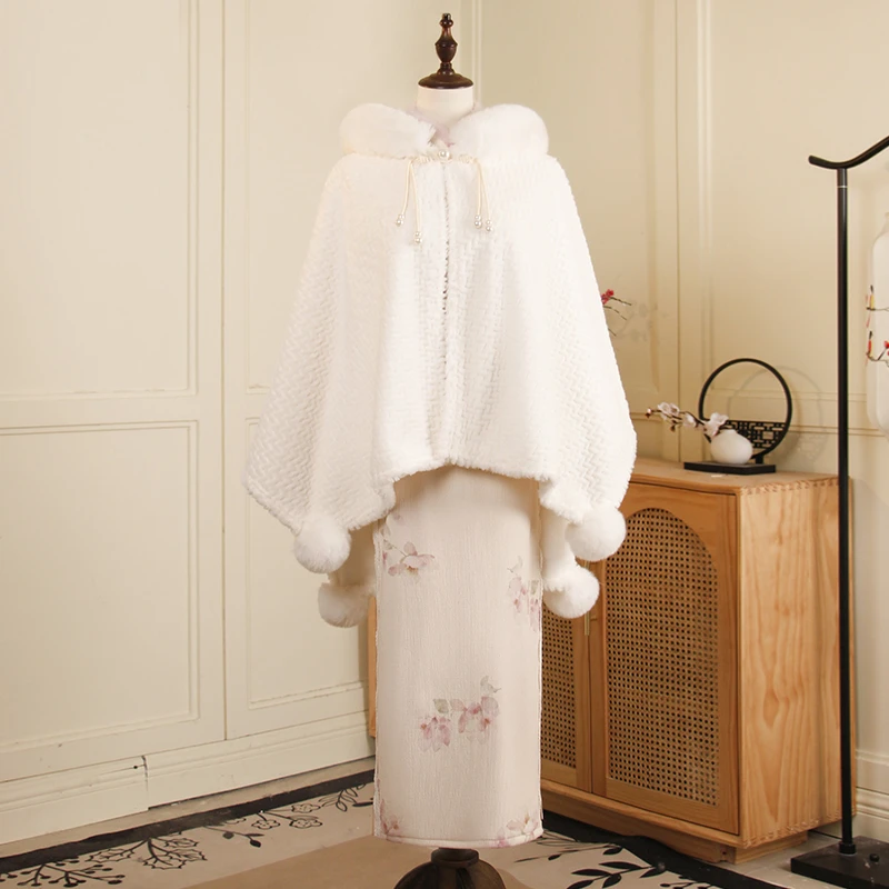 尘记雪绒绒新中式冬季外搭保暖披肩均码