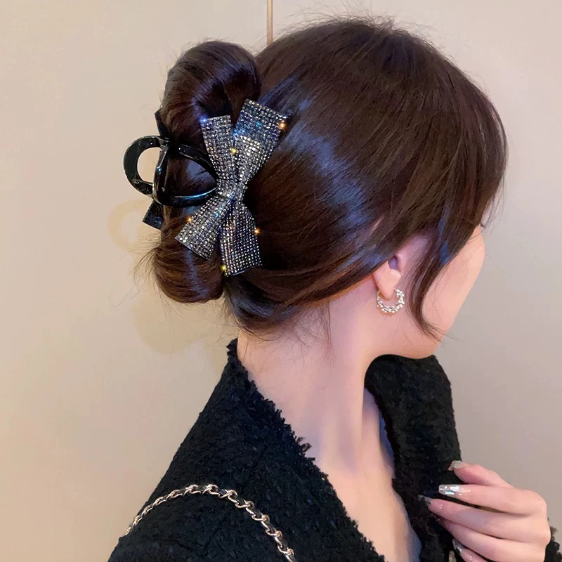 蝴蝶结高端满天星抓夹优雅气质