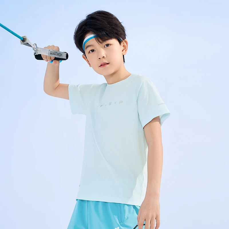 特步释冰短袖 儿童中大童释冰科技运动户外休闲T恤676225019142