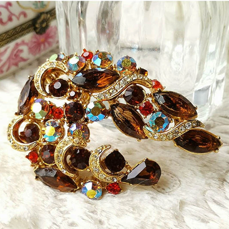 sphinx胸针1-9【VIN01887-2052】