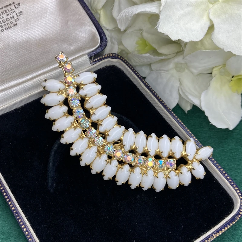 合金胸针 风吹麦浪牛奶琉璃胸针1-10【20241017-013】