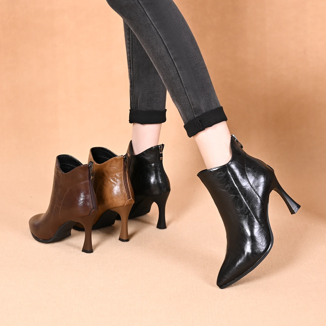 2025秋冬新款尖头细跟高跟短靴女中筒马丁靴加绒百搭瘦瘦裸靴